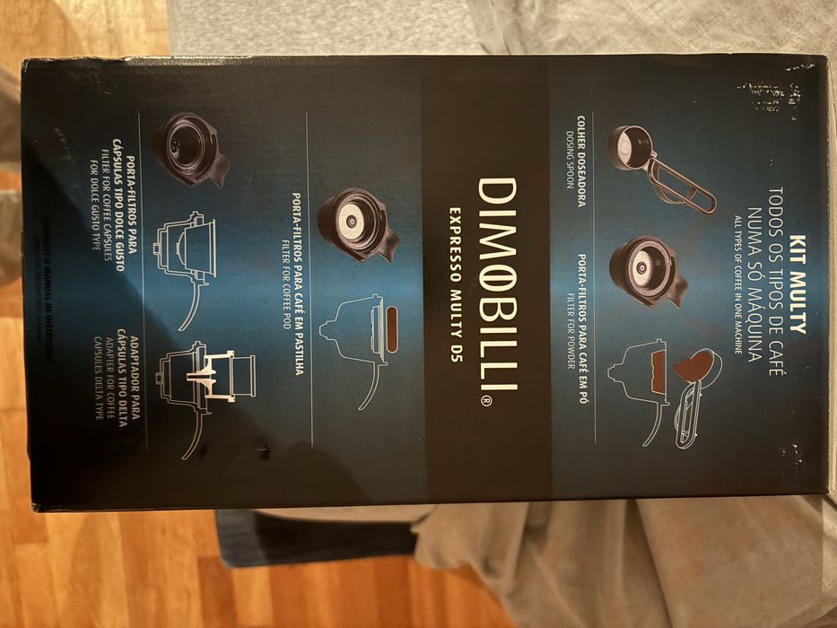 Maquina de cafe Dimobilli igual a nova
