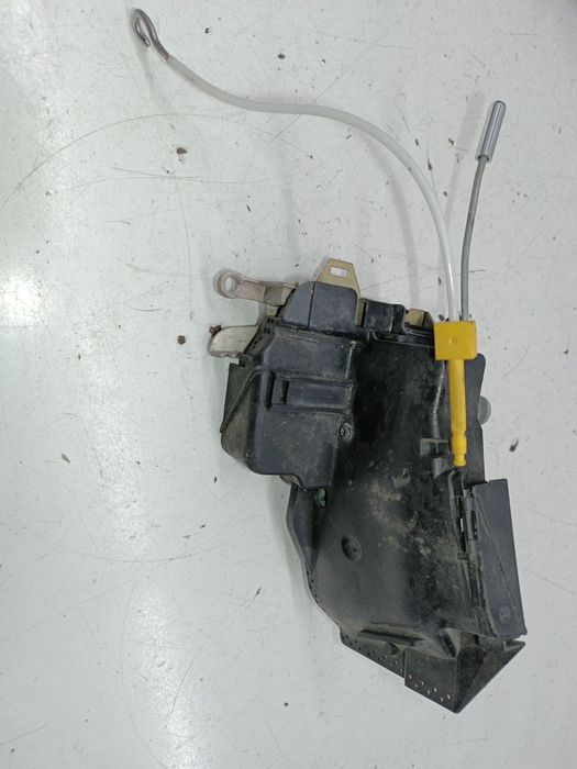Fecho da Porta Frente Esquerdo - BMW 5 (E39) | 95 - 03