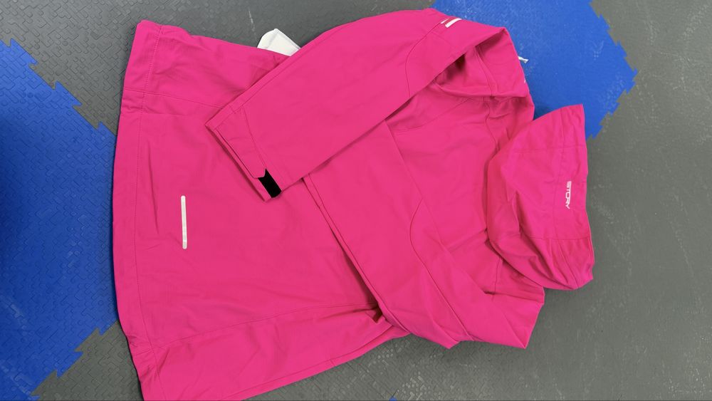 Куртка вітровка Stoty ,розмір 38