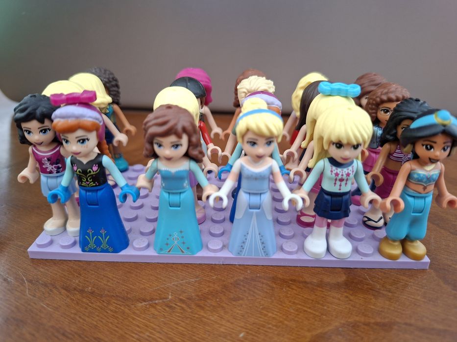 Troca ou venda de figuras Lego Friends