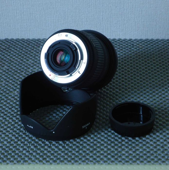 Sigma DC 17-70mm 2.8-4.5  MACRO  / Nikon F