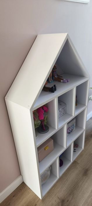 Domek , półka , szafka , regał