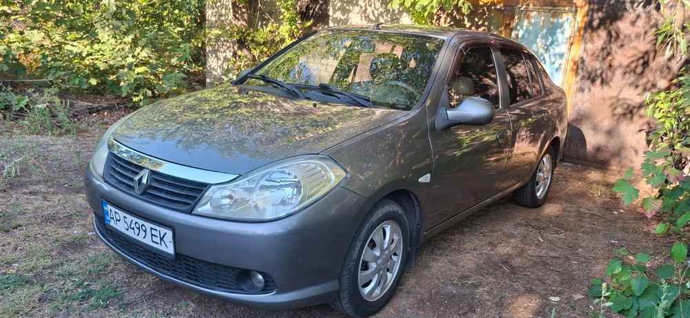 Renault Thalia Simbol 2 2012