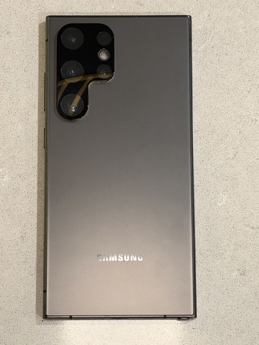 Samsung Galaxy S24 Ultra 512GB - Impecavel / Caixa / Capa (Leiria)