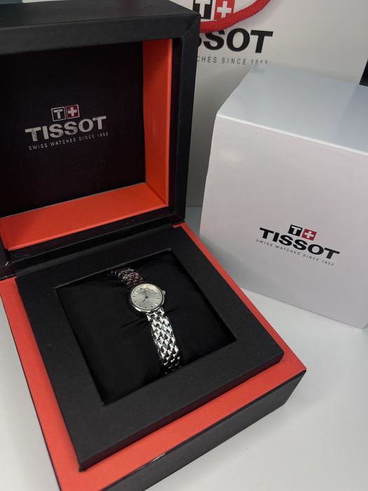 Жіночий годинник Tissot Lovely, женские часы Tissot