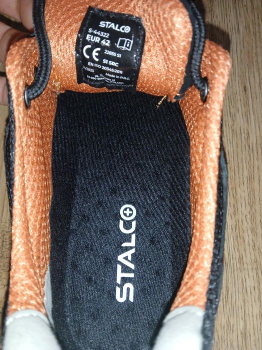 Solidne buty budowlane