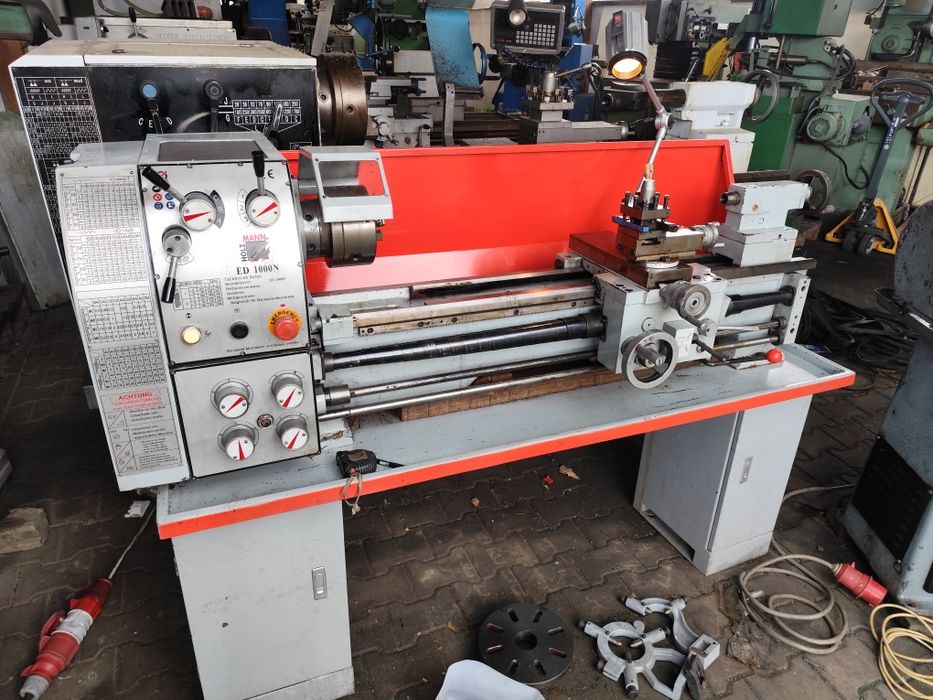 Frezarka Wiertarko wiertarka do metalu tokarka dłutownica piła taśmowa