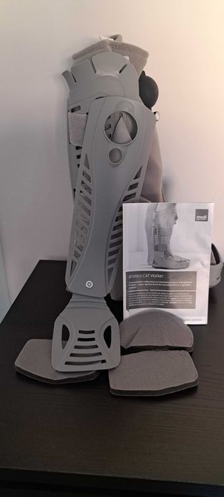 Bota Cat Walker