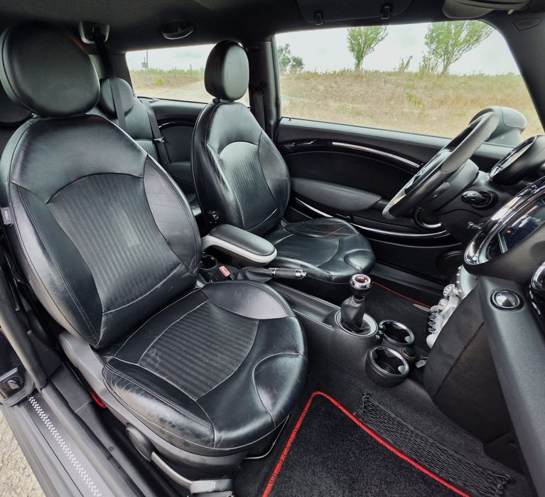 Mini Clubman John Cooper Works 1.6 Turbo 211Cv, Full-black