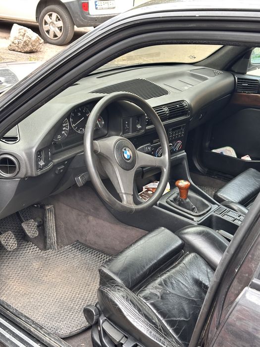 BMW E34, m30b35.