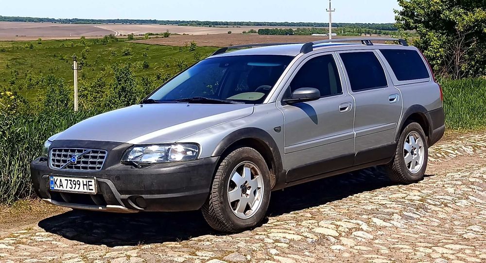 Volvo XC70 2004 D5