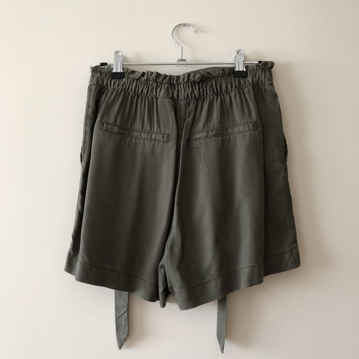 Calções verdes H&M