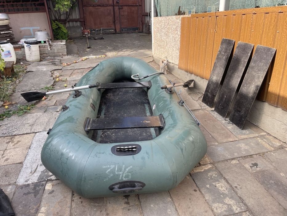 Продам лодку bark 280