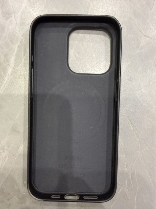 Оригінальний чохол Apple на Iphone 15 Pro c магсейфом