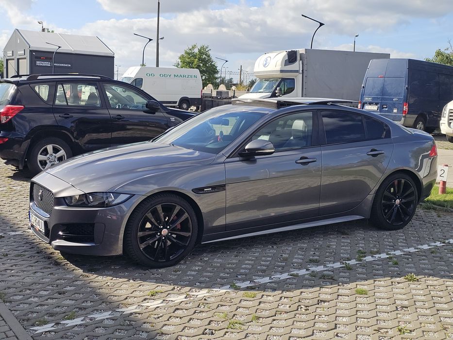 Sprzedam swoje prywatne auto Jaguar XE 2.0 diesel  R-Sport  2016r.