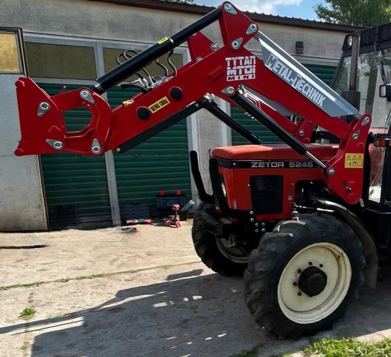 osprzęt do ŁADOWACZ CZOŁOWY URSUS case ZETOR MTZ82 New Holland itp.