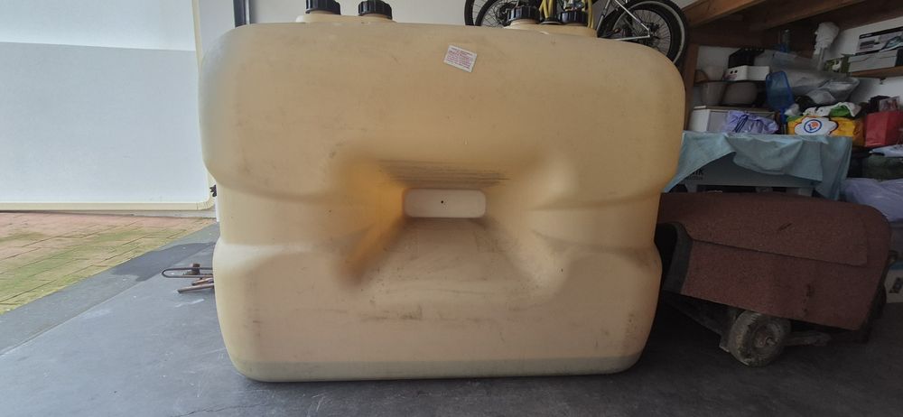 Depósito combustível aquecimento 1.000 litros