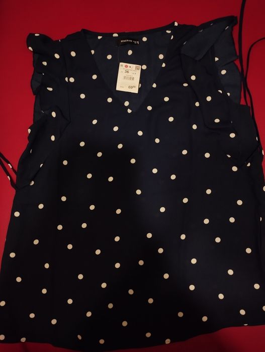 Bluza Reserved .