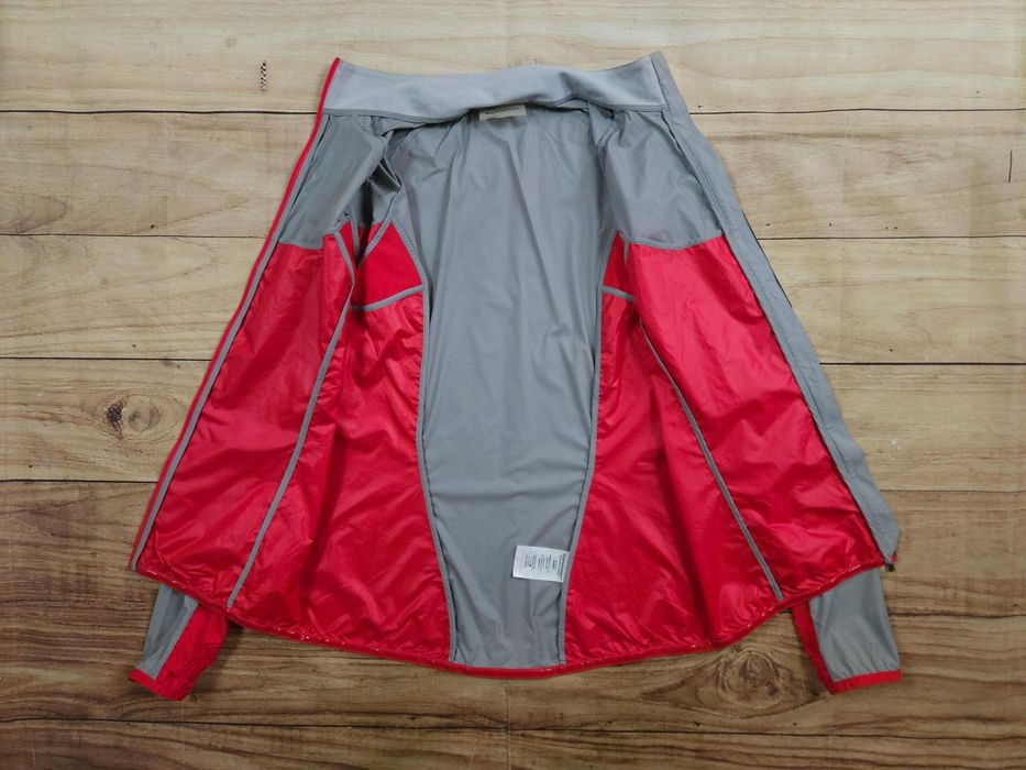 PEAK PERFORMANCE W Focal J Kurtka Wiatrówka Damska Treningowa r. S