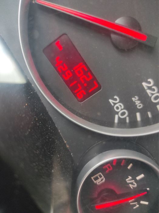 Продам ауди 2.5 А4 Б6