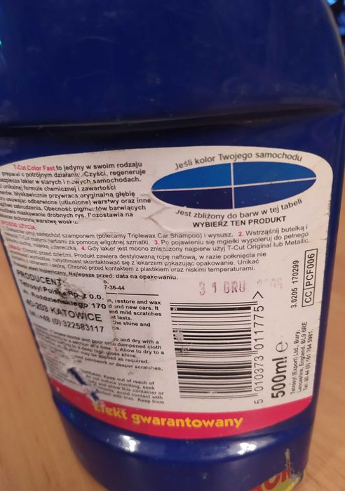 Woski do lakierów samochodowych