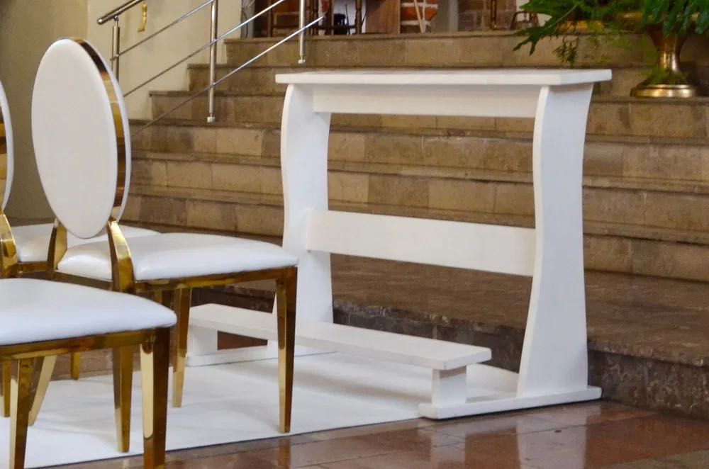 Klęcznik biały na ślub wesele