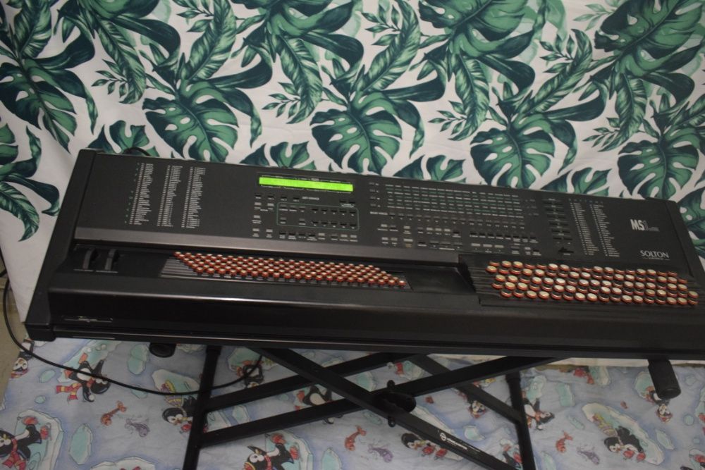 Orgao Solton MS1 Midi
