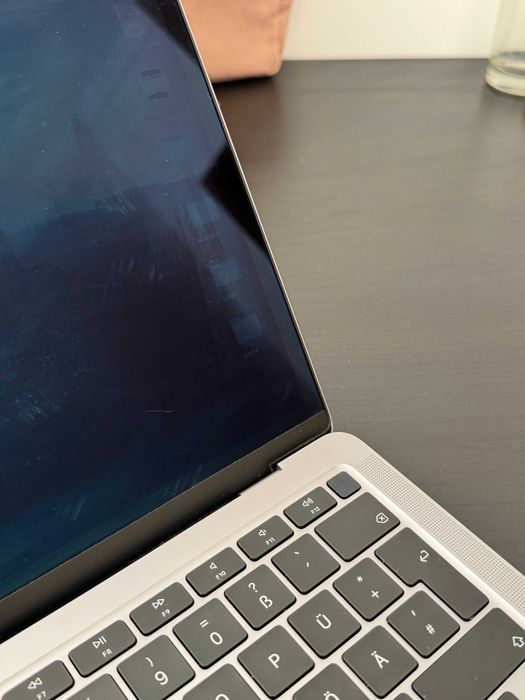 Apple MacBook Air M1 (2021) – 16 GB RAM, 512 GB SSD – Space Gray