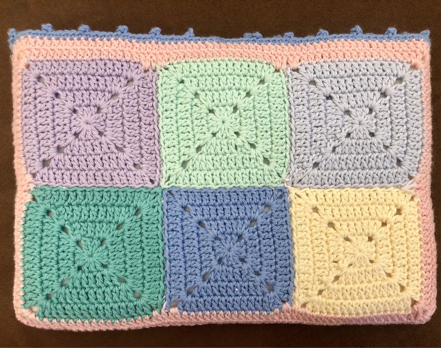 Capa para livro em crochet