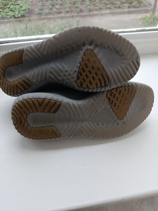 Оригінальні кросівки adidas Originals Tubular Shadow