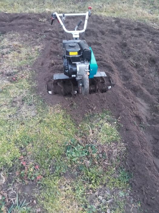 Glebogryzarka spalinowa