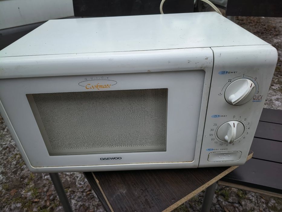 Microfala Daewoo sprawna 100zl