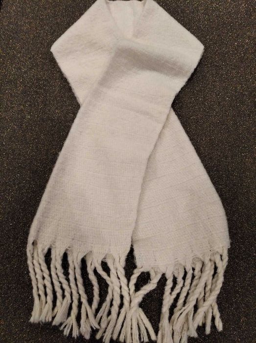 Cachecóis / Echarpes / Lenços novos ou como novos