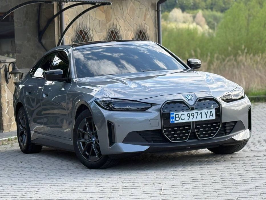 BMW i40 eDrive40 83.9 kWt 2022