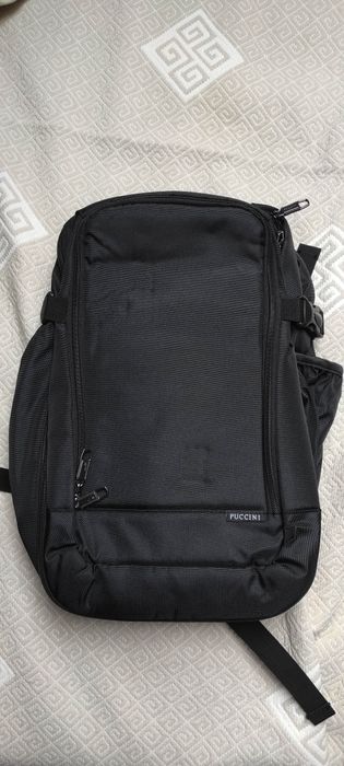 Nowy czarny plecak puccini do samolot, z kieszenią na laptopa