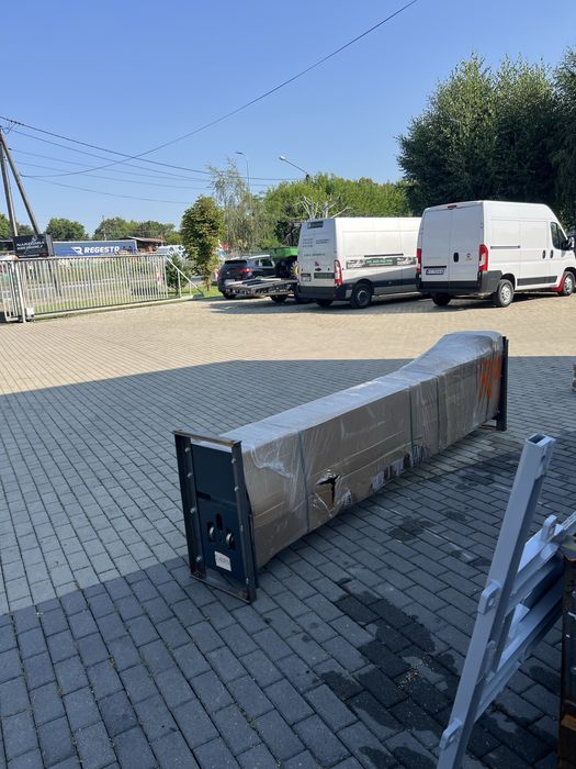 Podnośnik dwukolumnowy hydrauliczny