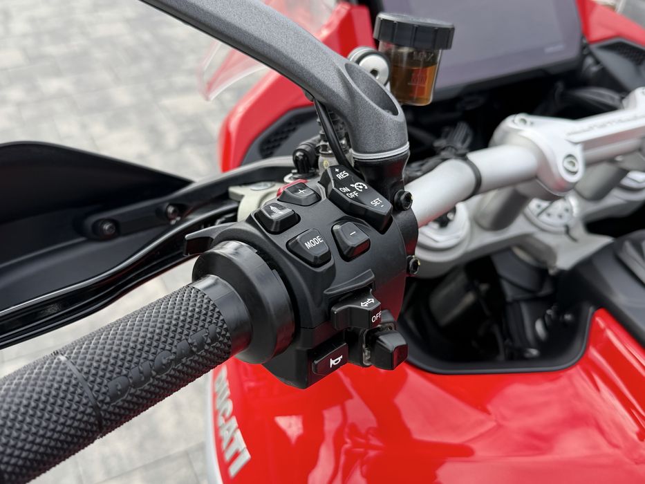 Ducati multistrada v4s 2022