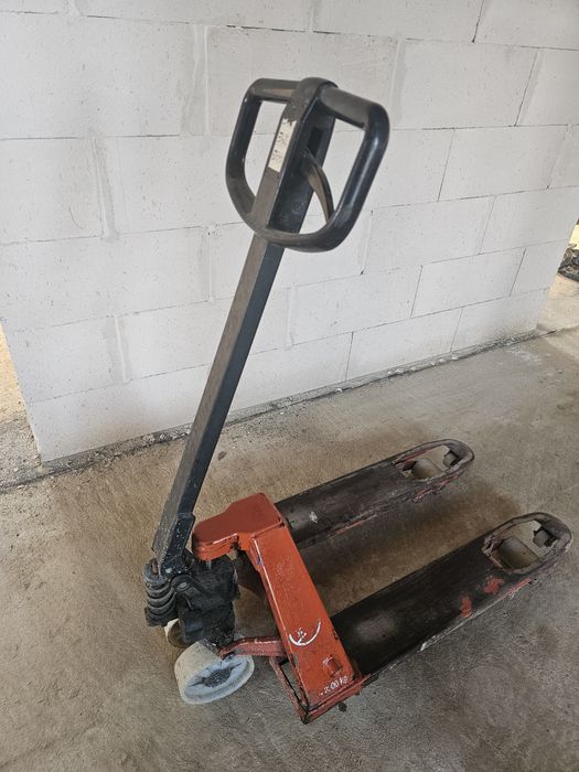 Wozek paletowy sprawny