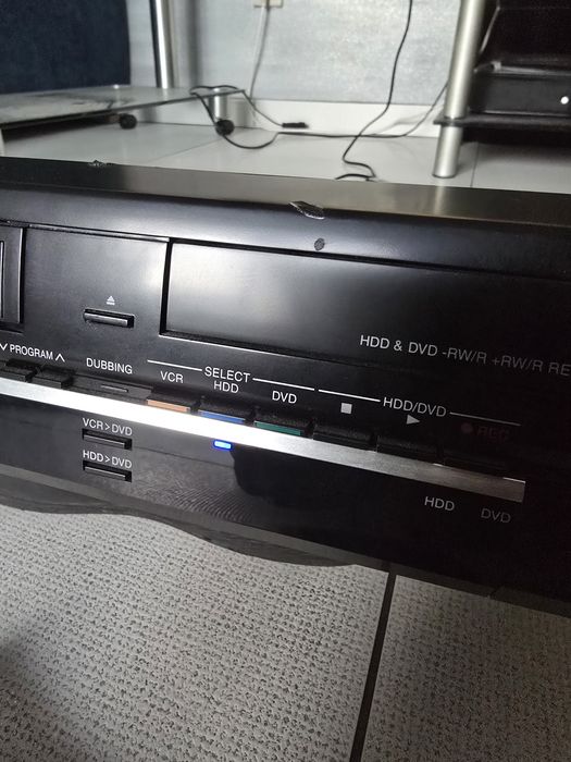 Magnetowid VHS / Nagrywarka dvd hdd To