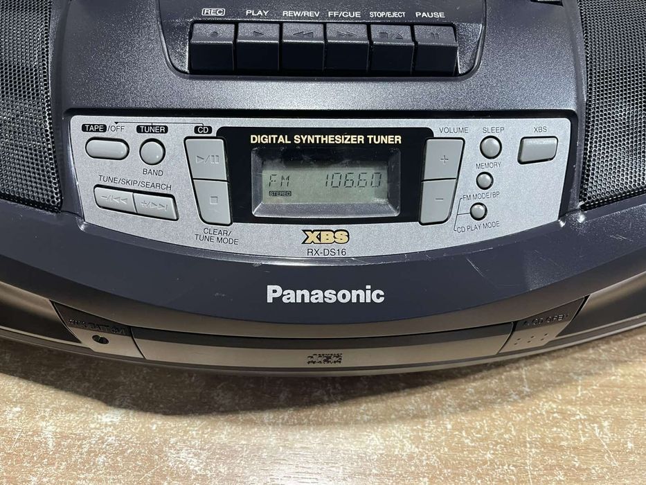 Магнітола Panasonic