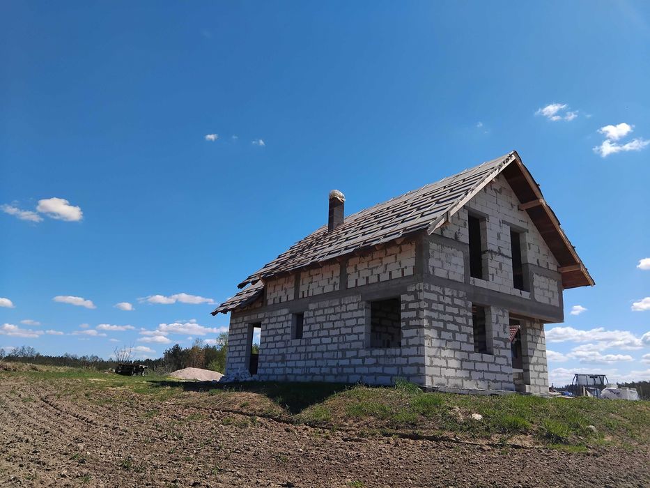 Sprzedam dom w stanie surowym otwartym o powierzchni 90 m2