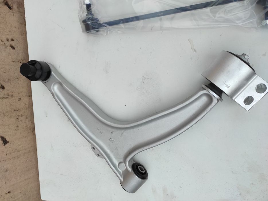 Ричаг лівий левий правий Опель вектра С сигнум opel vectra C signum