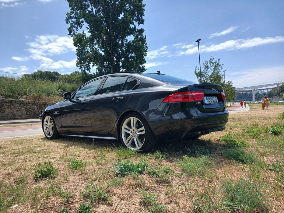 Jaguar Xe 20d ano 2016
