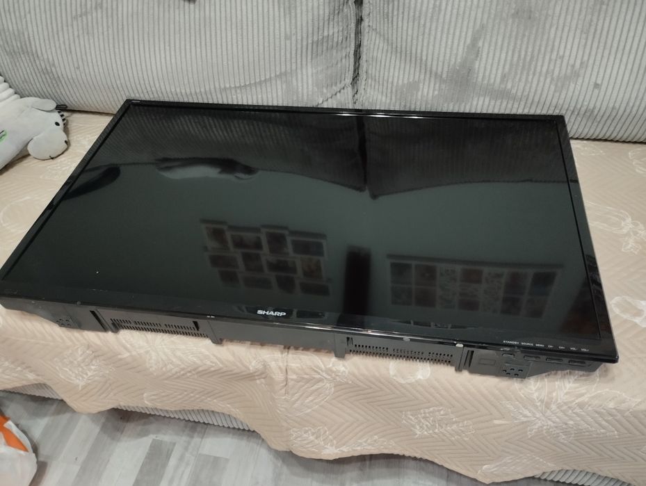 Telewizor 40 Cali + pilot