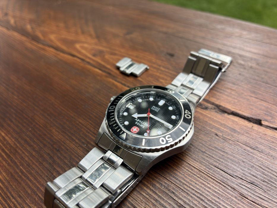 Zegarek Swiss Military Diver 38