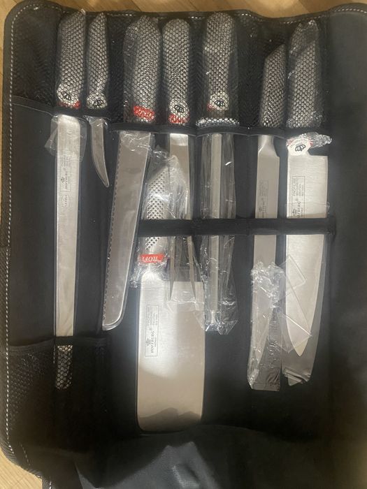 Набір ножів в сумці