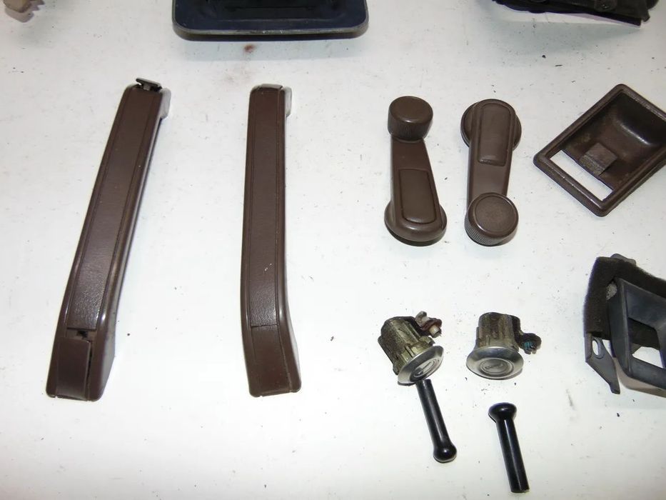 Mitsubishi L200 acessórios portas
