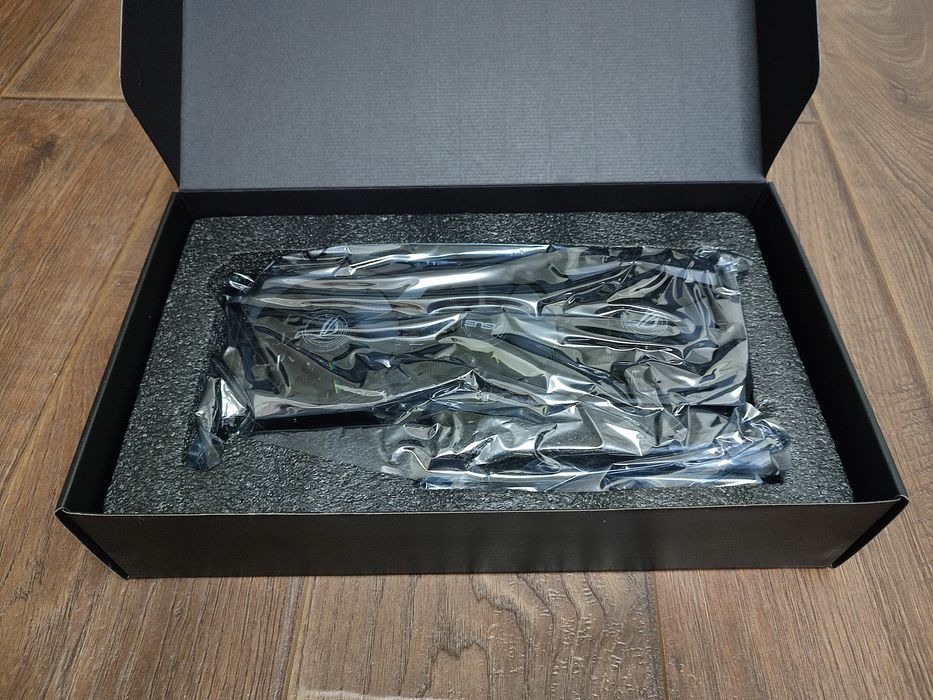 Игровая видеокарта ASUS ROG Strix Radeon RX 580 8gb