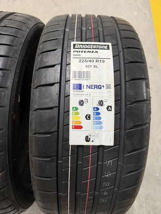 Bridgestone Potenza S005 225/40/19