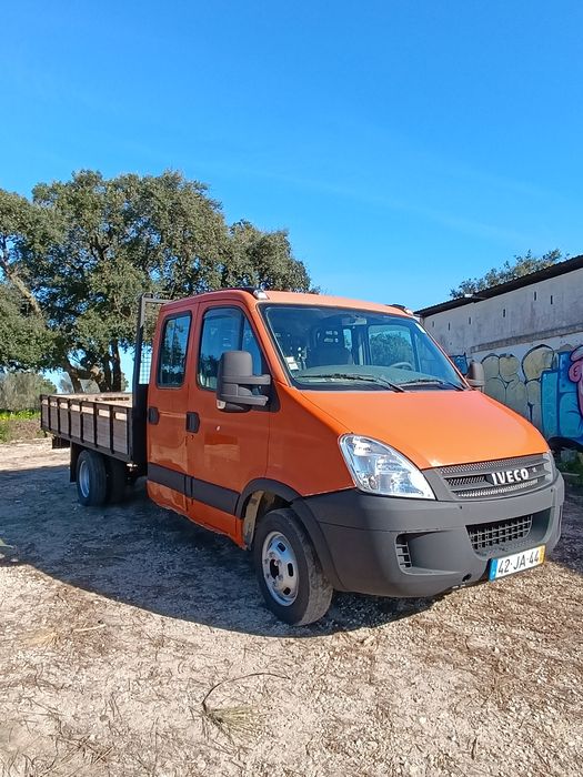 Carrinha Iveco 35C18 caixa aberta